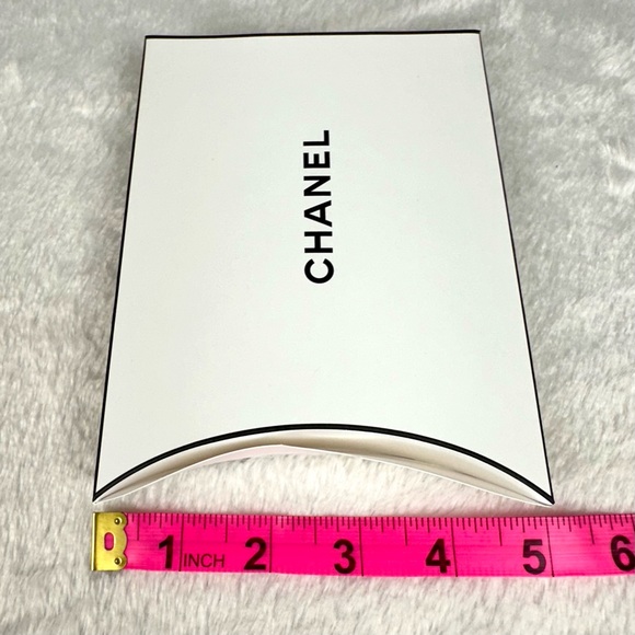 CHANEL Pillow Pack 5 NEW gift box sleeve for jewelry, beauty counter cosmetics - Picture 6 of 6
